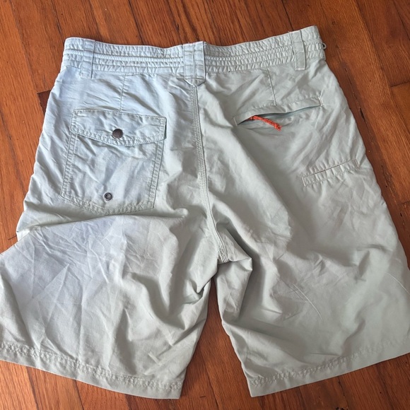 Howler Bros Light Green Men’s Shorts Size 30 - Picture 3 of 5
